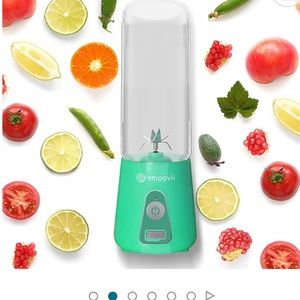 Brand New In Box Kiwi Smoovii Portable Blender